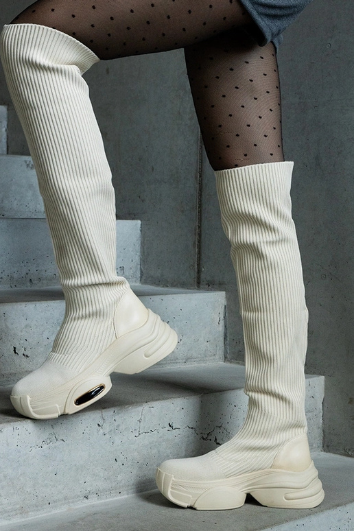 Bēši uzvelkami zābaki ar elastīgu...