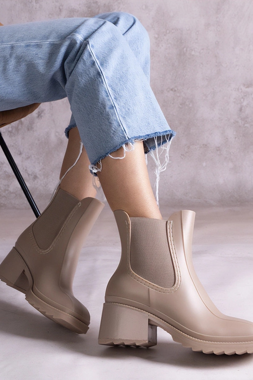 Bēši gumijas zābaki ar papēdi Surien Bēši gumijas zābaki ar papēdi Surien