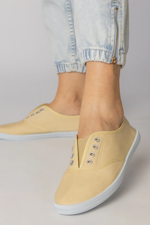 Pelēki auduma iebāžamie kurpes, „Vilma"