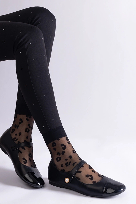 Melnas lakādas balerīnas ar velcro...