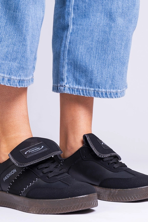 Melnās sporta kurpes sievietēm ar...