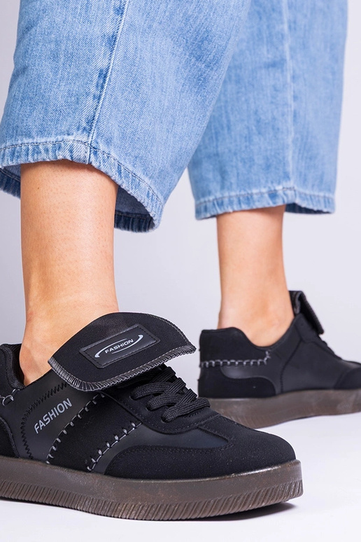 Melnās sporta kurpes sievietēm ar...