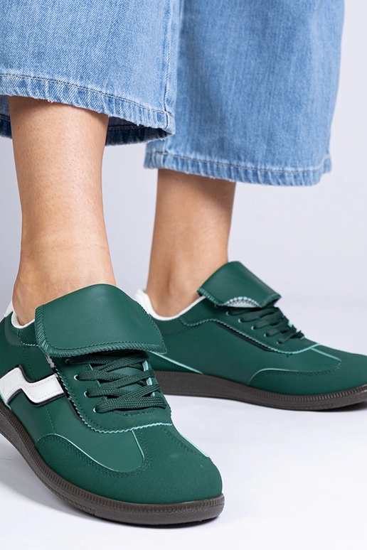 Zaļās zemās sporta kurpes sievietēm...