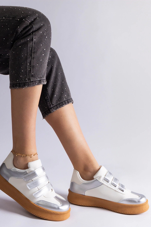 Sudraba kedas ar velcro aizdari Mena Sudraba kedas ar velcro aizdari Mena