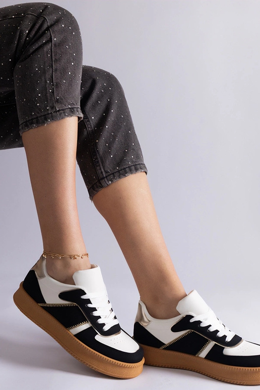 Melnas Felicita platformas šņorējamas...