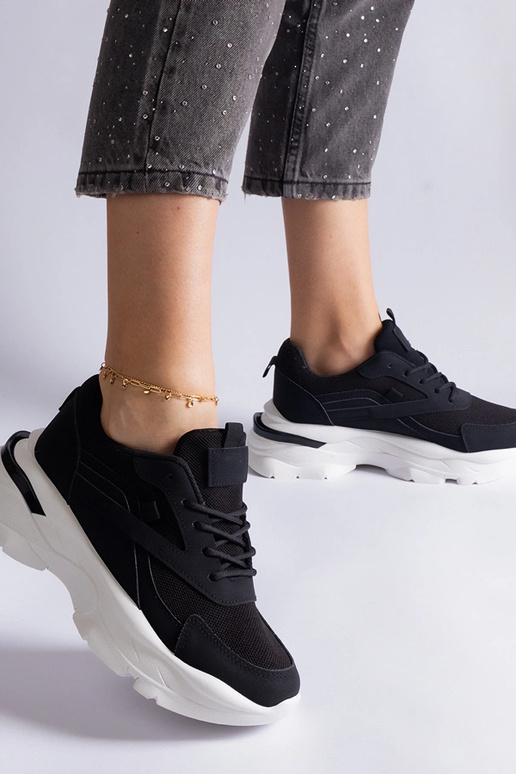 Melnas kedas ar biezāku zoli Guerrera