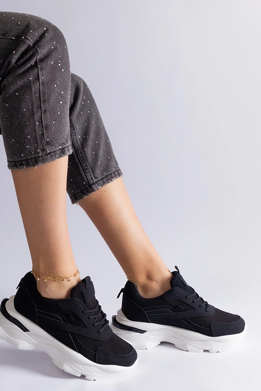 Melnas kedas ar biezāku zoli Guerrera