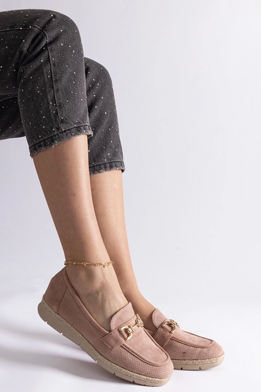 Krēmkrāsas sieviešu kurpes no...