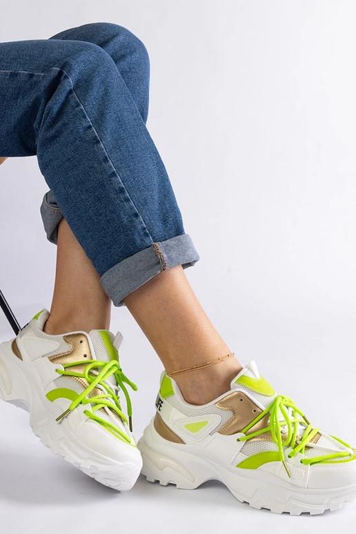 Baltas sporta kedas Sulamita