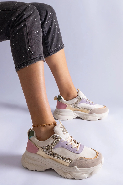 Daudzkrāsainas kedas ar mirdzošiem...