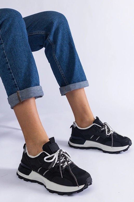 Melnas Adalia sieviešu sporta kedas