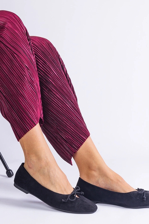 Melnas baleta plakanas ar dekoratīvu...