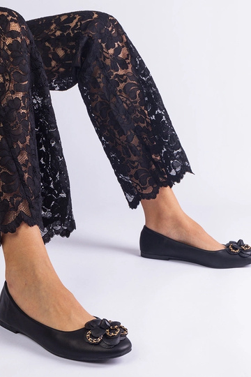 Melni baleta dzīvokļi, kas...