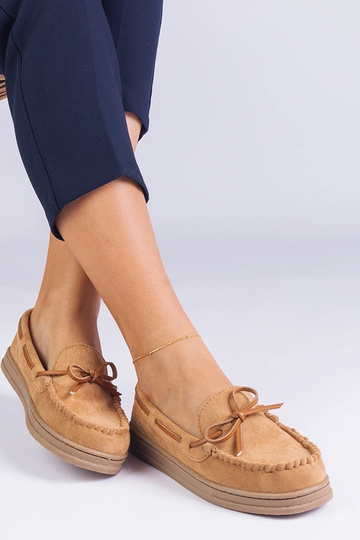 Brūnas sieviešu mākslīgās...