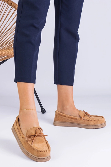 Brūnas sieviešu mākslīgās... 2