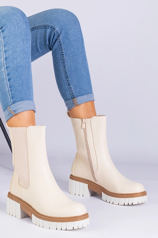 Bēši puszābaki no Tantala mākslīgās ādas