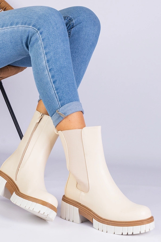 Bēši puszābaki no Tantala mākslīgās ādas