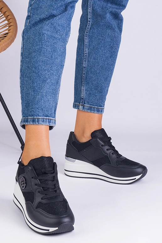 Melnas sieviešu kedas rotātas ar...