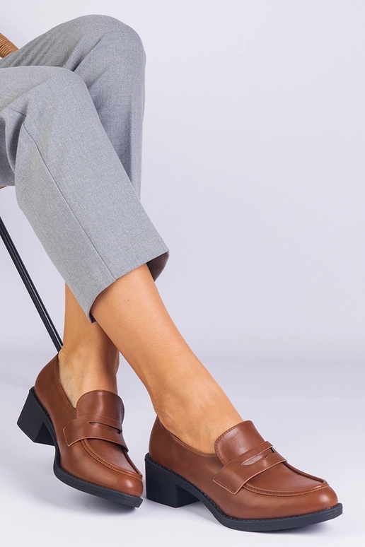 Brūni sieviešu eko ādas zempapēžu...