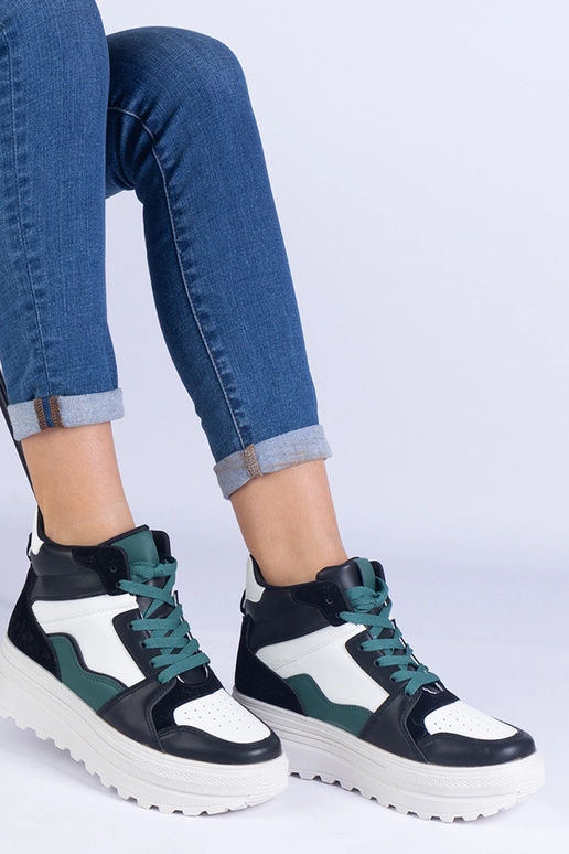 Melnbaltas sieviešu sporta kedas uz...