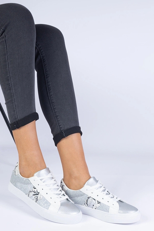 Sieviešu sudrabainas kedas ar... Sieviešu sudrabainas kedas ar...