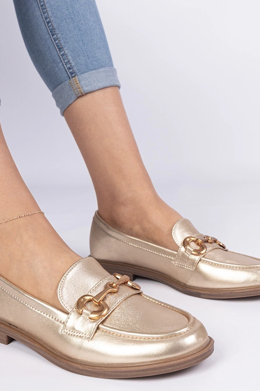 Zelta sieviešu mokasīni ar zeltītu...