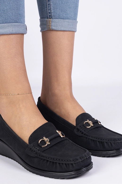 Melnas sieviešu mokasīni uz... Melnas sieviešu mokasīni uz...