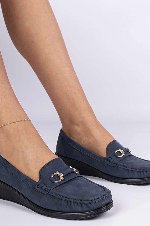 Tumši zili sieviešu mokasīni uz... Tumši zili sieviešu mokasīni uz...