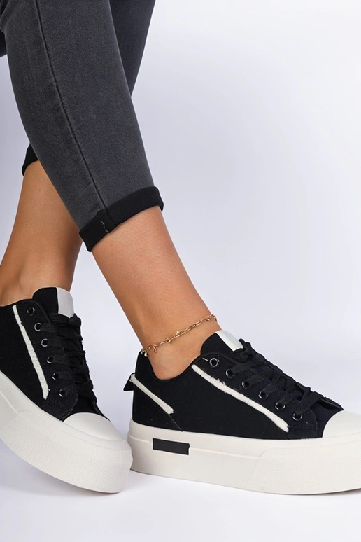 Melni sieviešu platformas apavi