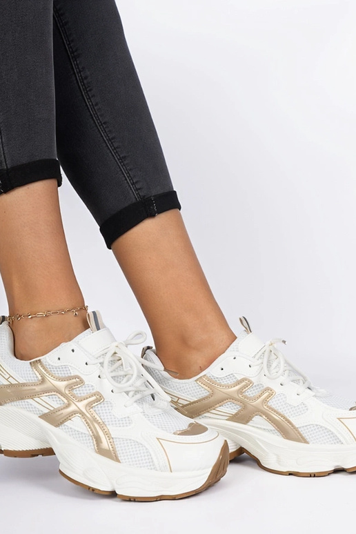 Bēšas sieviešu sneakers ar masīvu zoli Bēšas sieviešu sneakers ar masīvu zoli