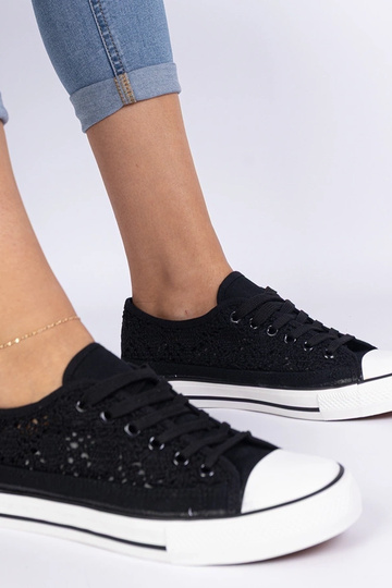 Melni sieviešu caurumiņapavi 2