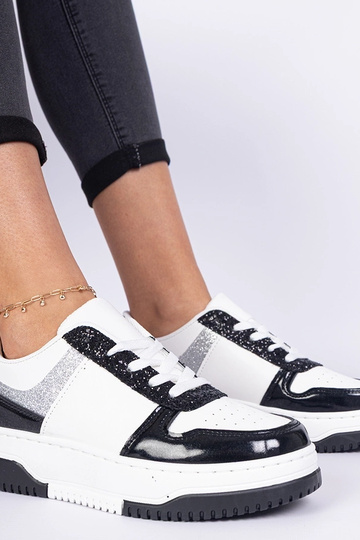 Melni sieviešu sneakers ar biezu zoli 2