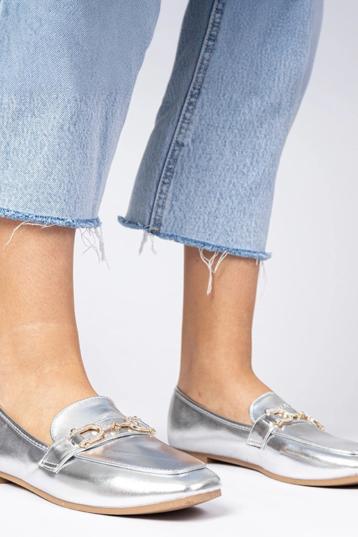 Sudraba eleganti mokasīni ar...