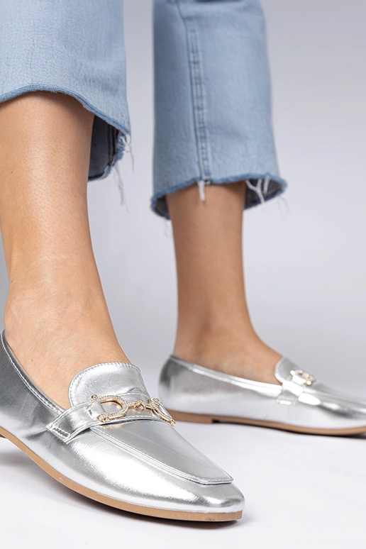 Sudraba eleganti mokasīni ar...