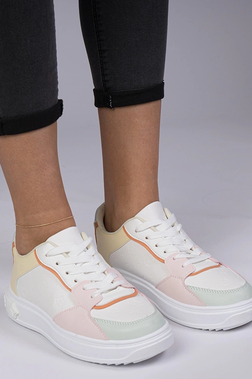 Balti-dzelteni sporta apavi no...