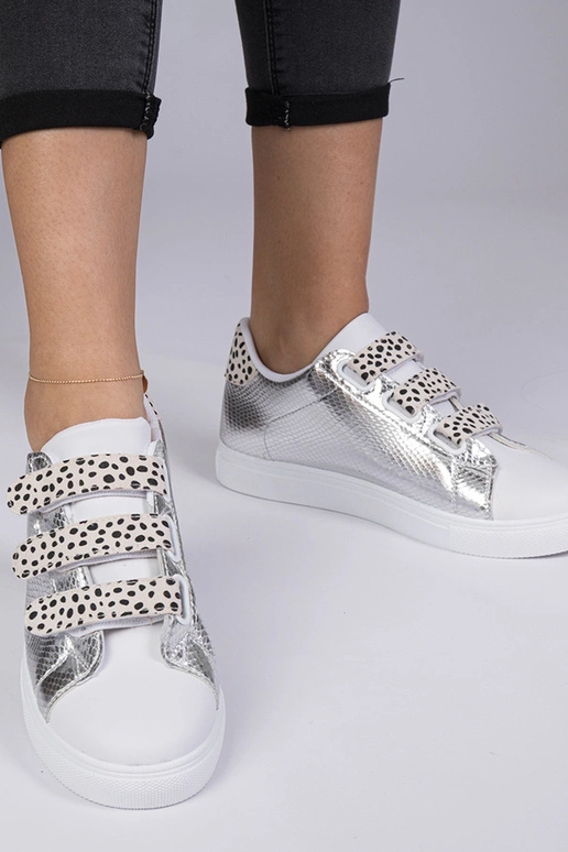 Astrala sudraba sneakersi ar... Astrala sudraba sneakersi ar...