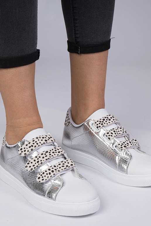 Astrala sudraba sneakersi ar... Astrala sudraba sneakersi ar...