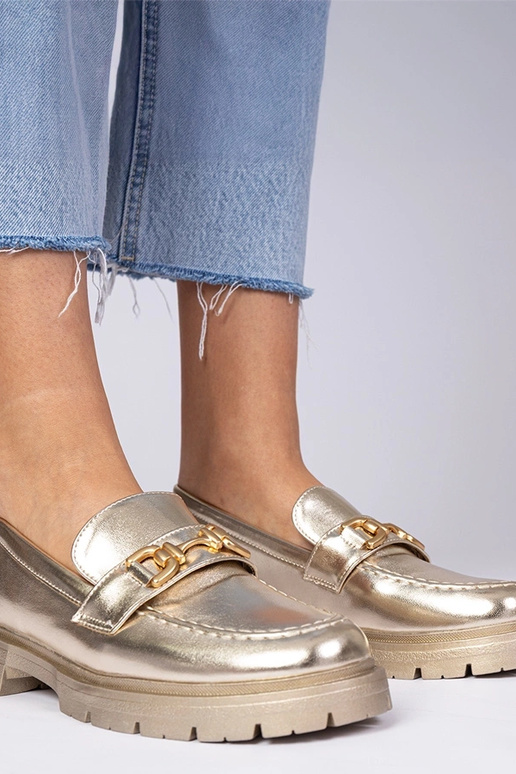 Zelta eleganti mokasīni no mākslīgās...