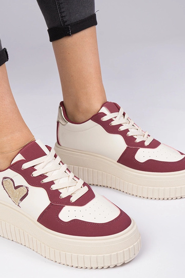 Laira bordo sieviešu sneakersi ar mirdzošu sirds formu