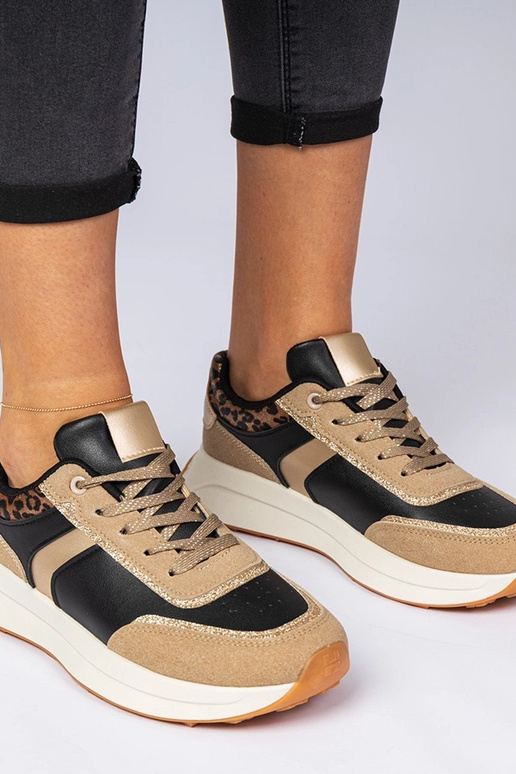 Markuta melni sieviešu sneakersi ar... Markuta melni sieviešu sneakersi ar...