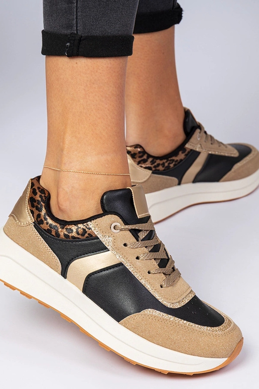 Markuta melni sieviešu sneakersi ar... Markuta melni sieviešu sneakersi ar...