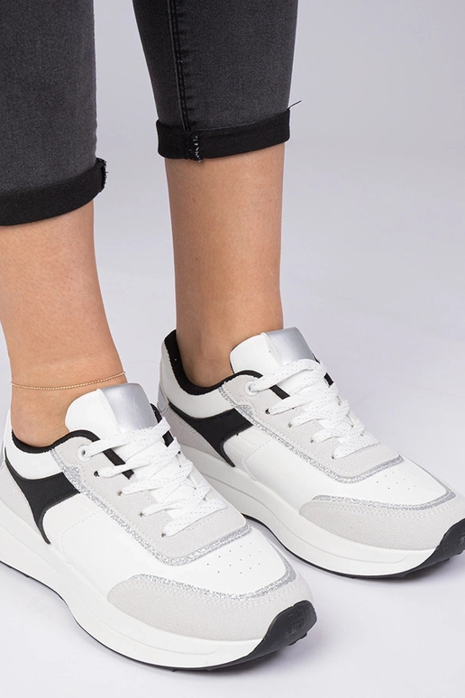 Markuta balti sieviešu sneakersi ar... Markuta balti sieviešu sneakersi ar...