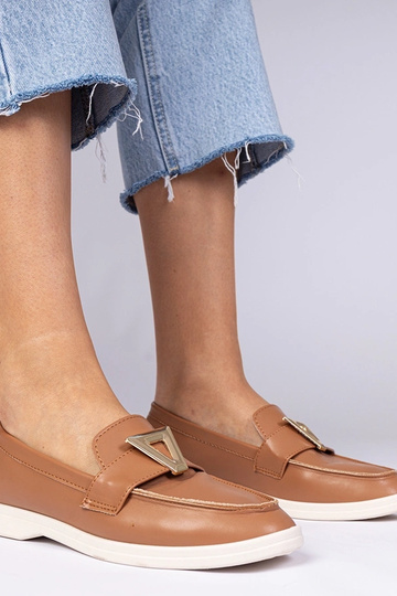 Brūnas sieviešu mokasīnas...