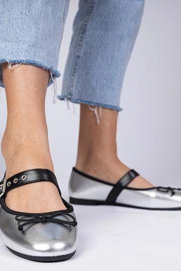 Sudraba sieviešu balerīnas...