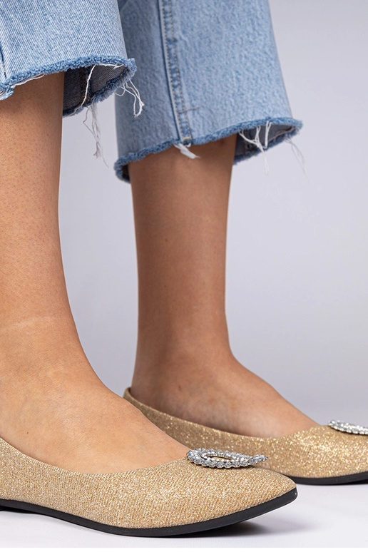 Zelta sieviešu balerīnas ar spīdumu... Zelta sieviešu balerīnas ar spīdumu...