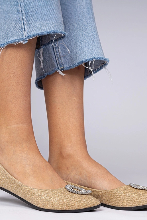 Zelta sieviešu balerīnas ar spīdumu... Zelta sieviešu balerīnas ar spīdumu...