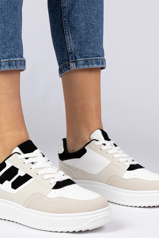 Baltā un melnā sporta apavi sievietēm... Baltā un melnā sporta apavi sievietēm...