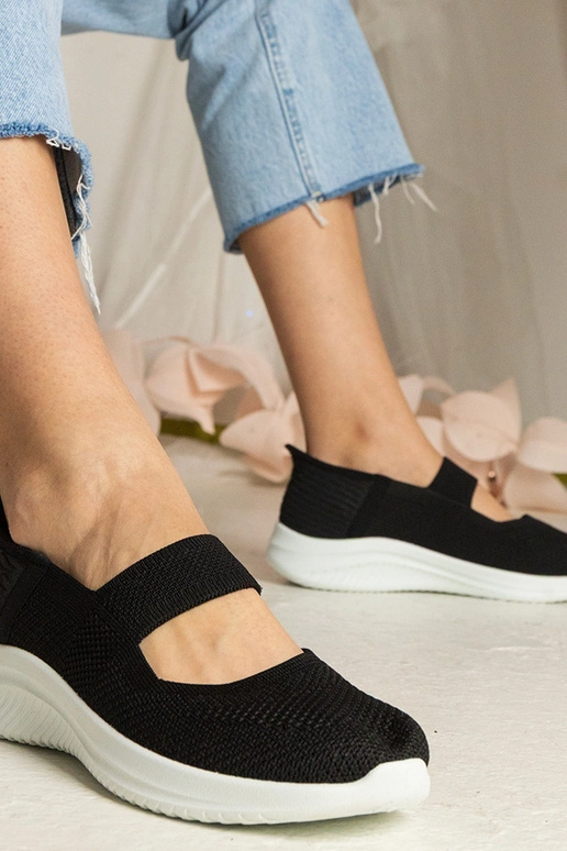 Melnas tenisa kedas ar reljefu Muratti