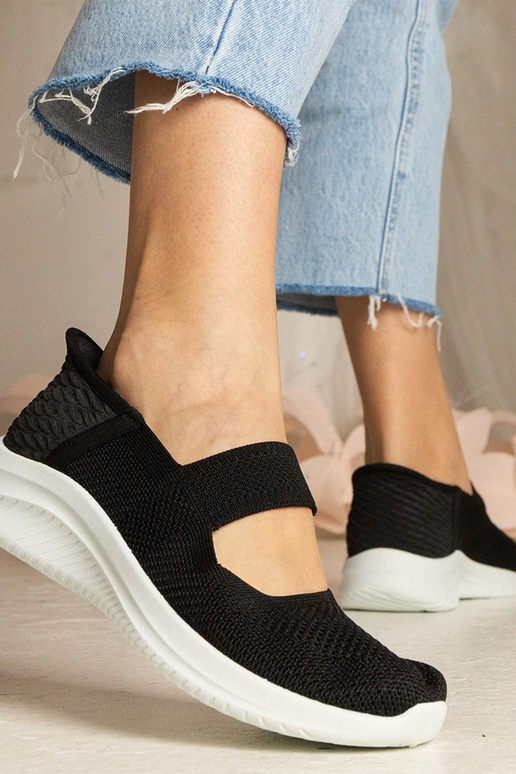 Melnas tenisa kedas ar reljefu Muratti