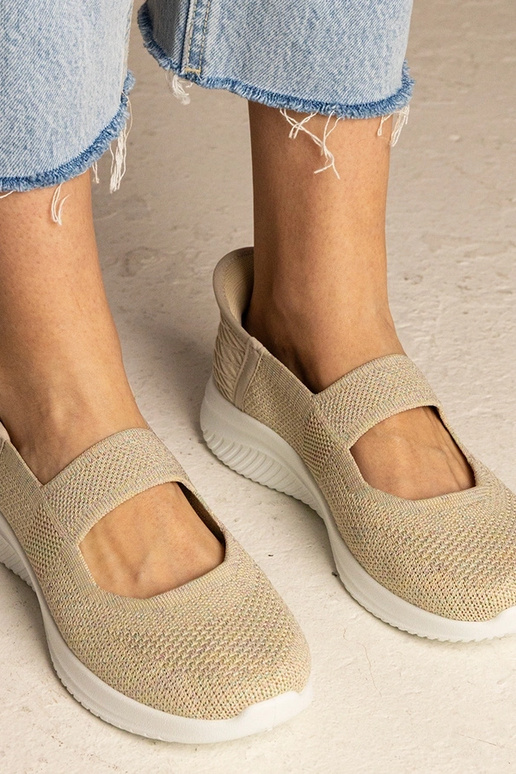 Bēšas tenisa kedas ar reljefu Muratti